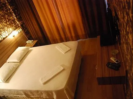 Hotel Simsek 3*